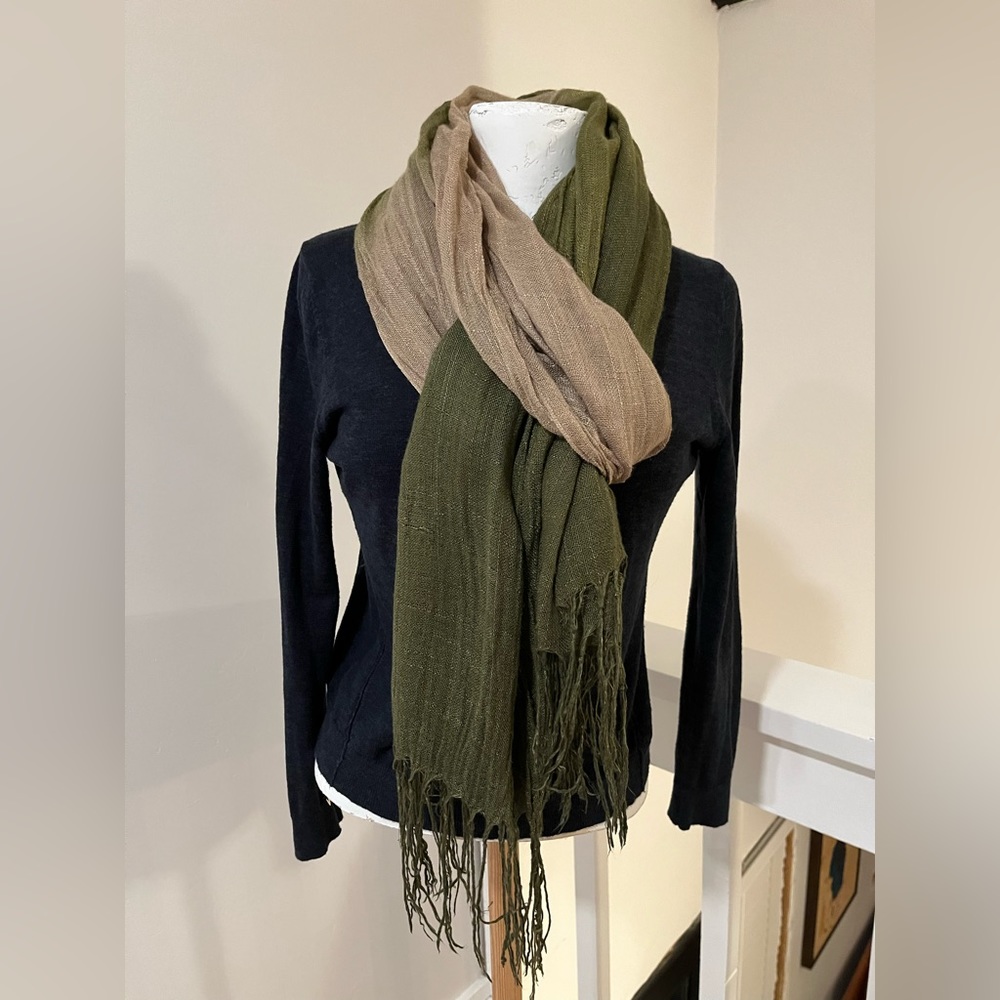 Green Linen Scarf